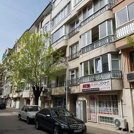 600 M From Black Sea City Center